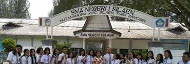 GERBANG SEKOLAH